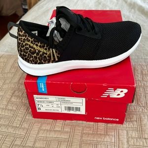 New Balance Tennis shoes